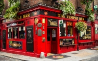 irland wandern an imposanter küste dublin temple bar