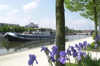 frankreich nancy porte de plaisance meurthe fluss schiff glockenblume frankreich nancy porte de plaisance meurthe fluss schiff glockenblume