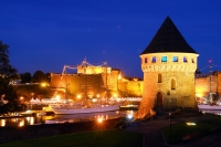 frankreich brest segelschiff turm nacht frankreich brest segelschiff turm nacht