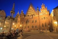 polen schlesien breslau altstadt nacht beleuchtet platz