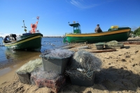 polen gdingen meer boote strand