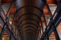 irland dublin trinity college book of kells bücher bibliothek library-428034_960_720 (1)