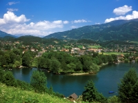 Österreich Blick auf den Millstätter See