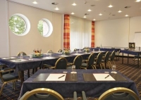  RAMADA Hotel Hürth-Köln 