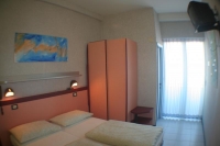  Hotel Elba